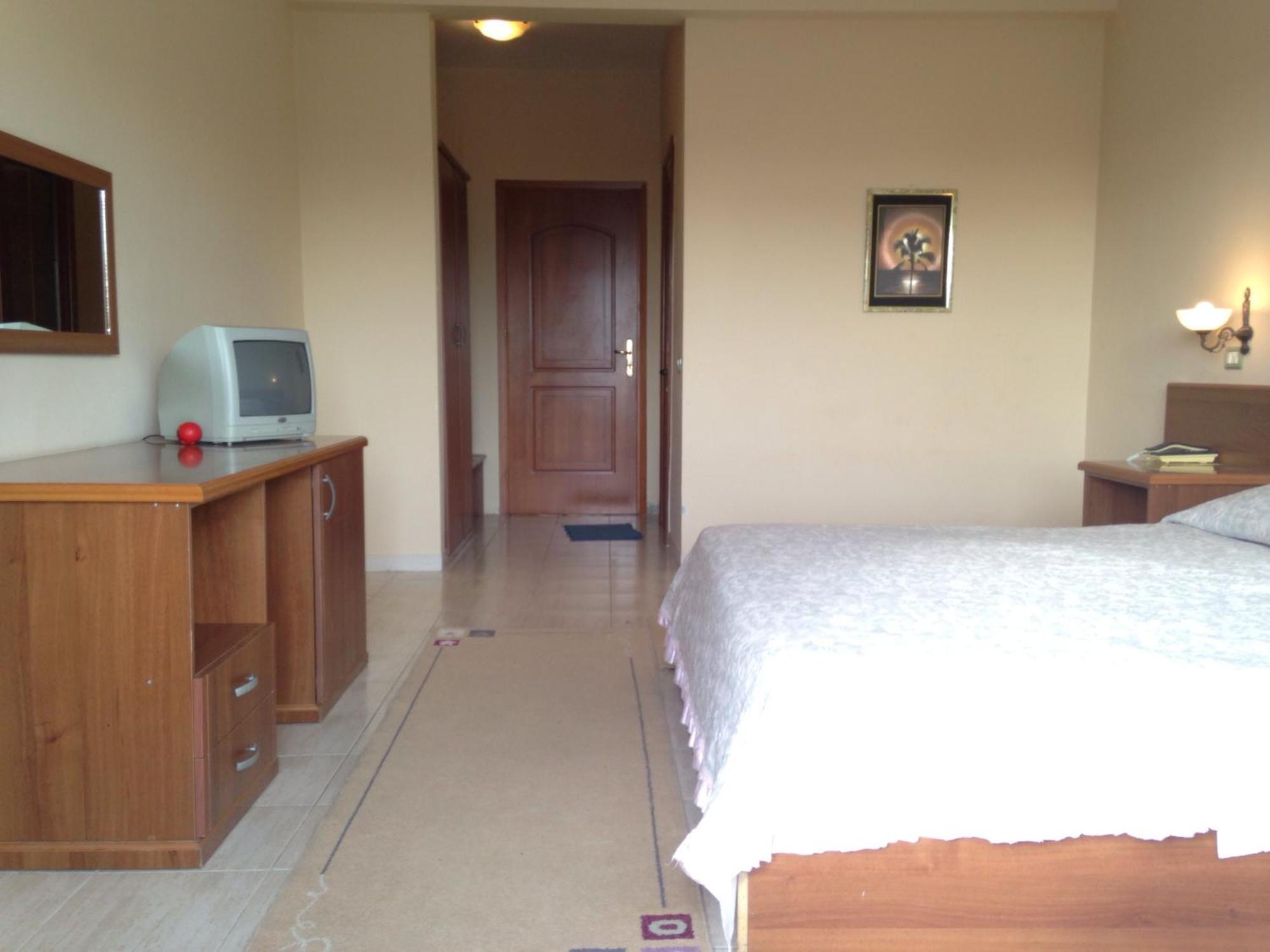 Akropoli Hotel Kryemedhej Номер фото