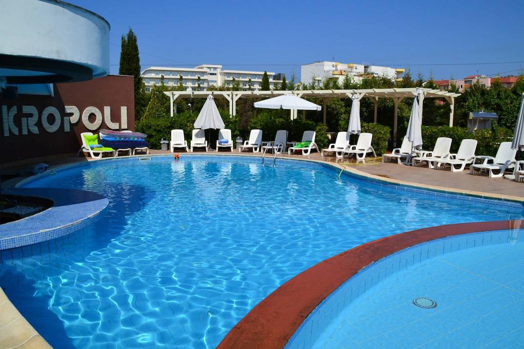 Akropoli Hotel Kryemedhej Экстерьер фото