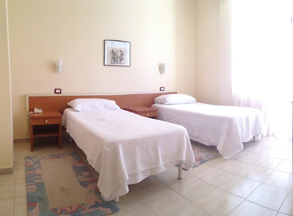 Akropoli Hotel Kryemedhej Номер фото